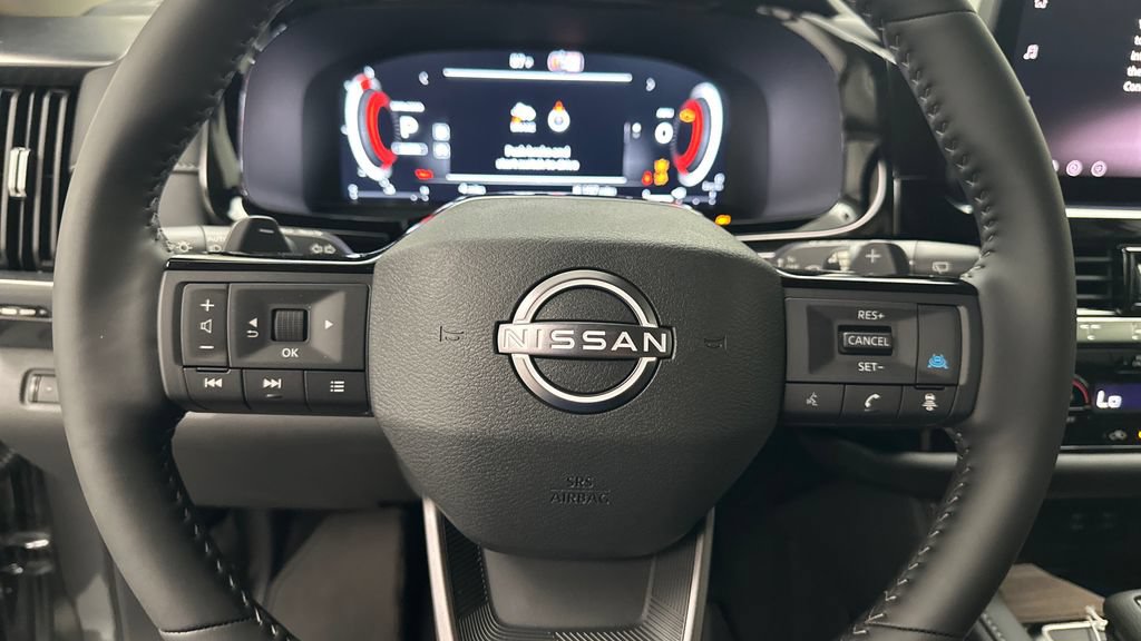 New 2026 Nissan Pathfinder SL AWD/4WD image 12