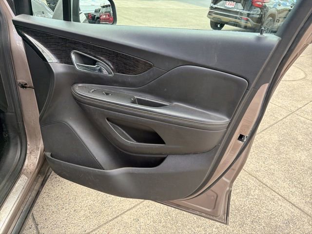 Used 2014 Buick Encore Convenience AWD/4WD image 29