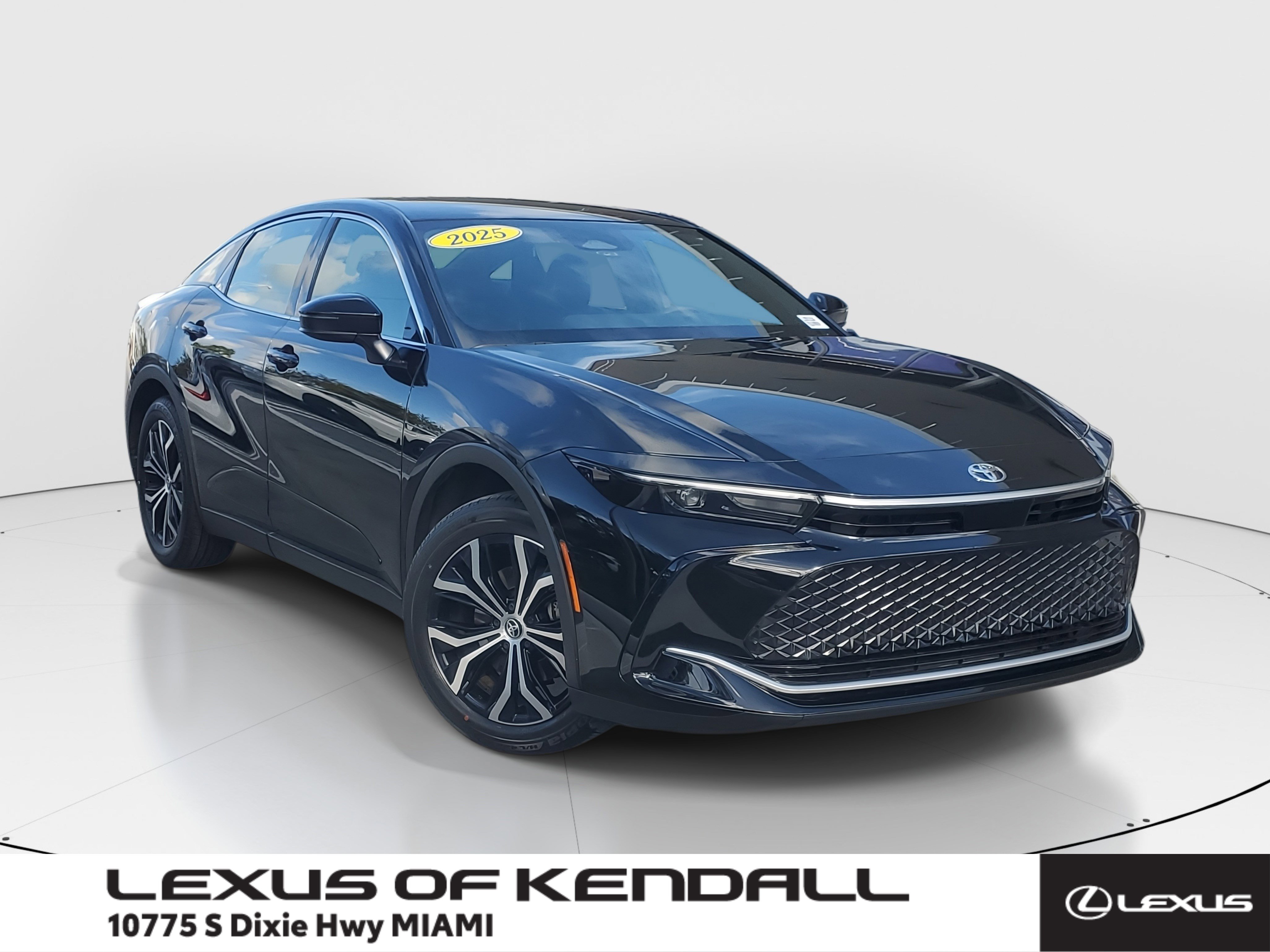 Used 2025 Toyota Crown XLE