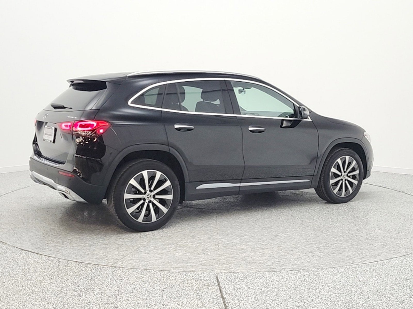 Certified 2022 Mercedes-Benz GLA 250 4MATIC image 5