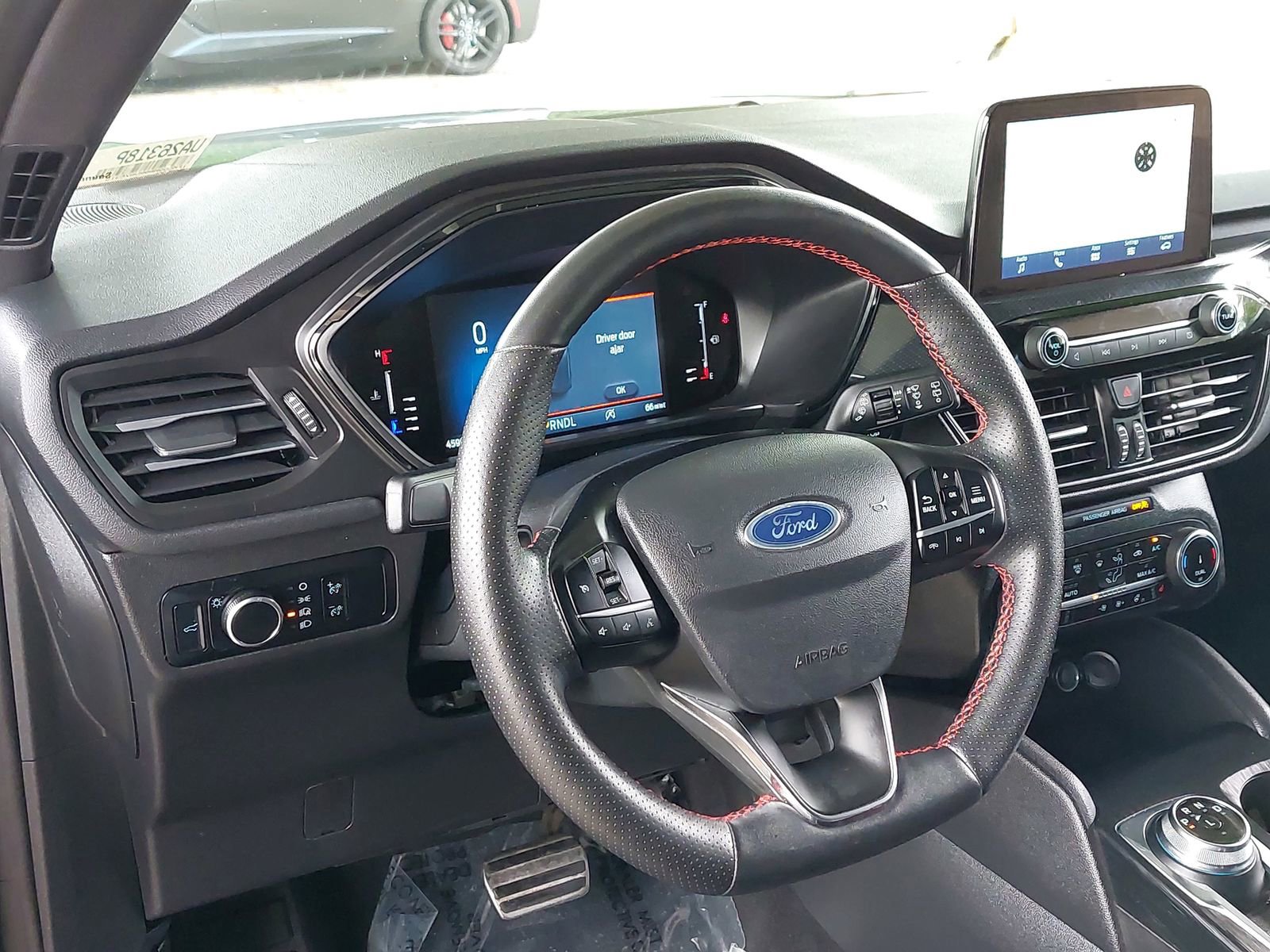 Used 2024 Ford Escape ST-Line image 16