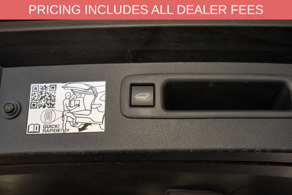 Used 2023 Toyota Highlander Limited FWD image 6