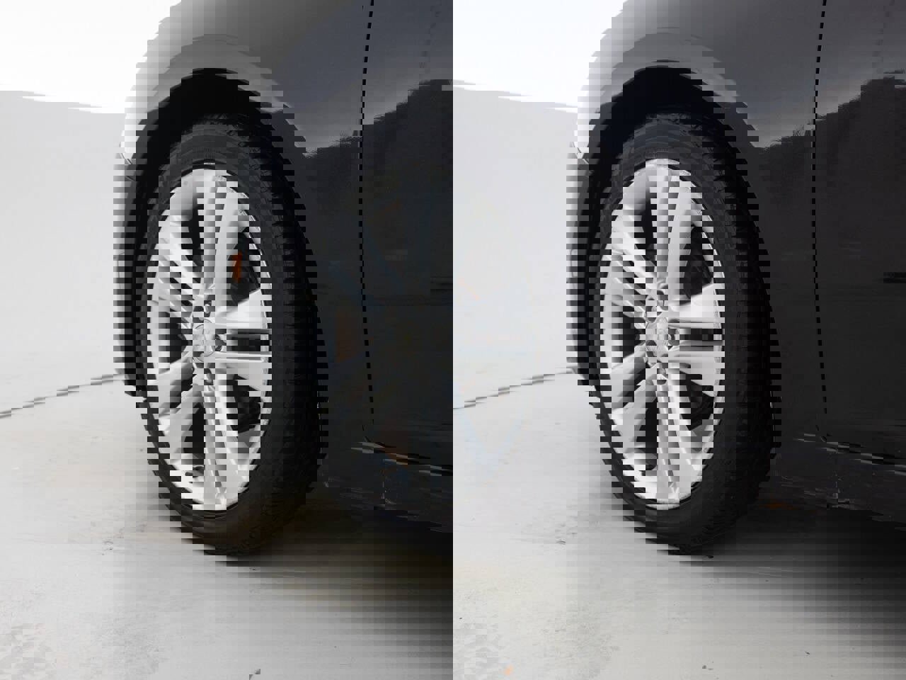 Used 2012 Chevrolet Cruze LTZ image 17