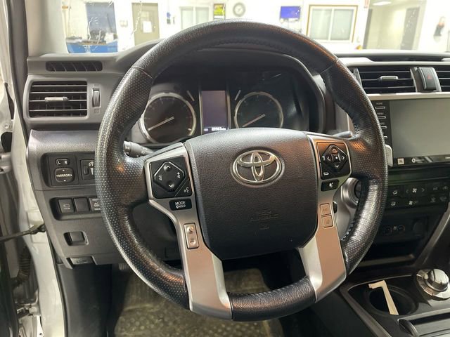 Used 2023 Toyota 4Runner Limited image 10