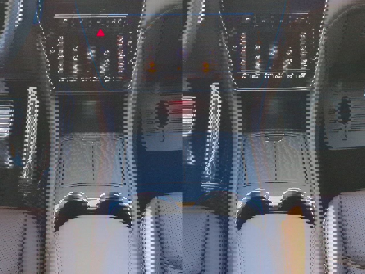 New 2026 Maserati Grecale Modena image 19