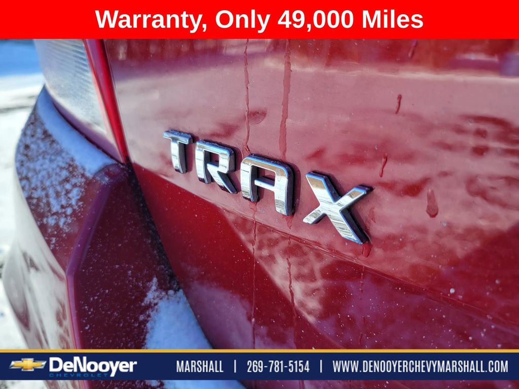 Used 2019 Chevrolet Trax LT w/ LT Convenience Package image 25