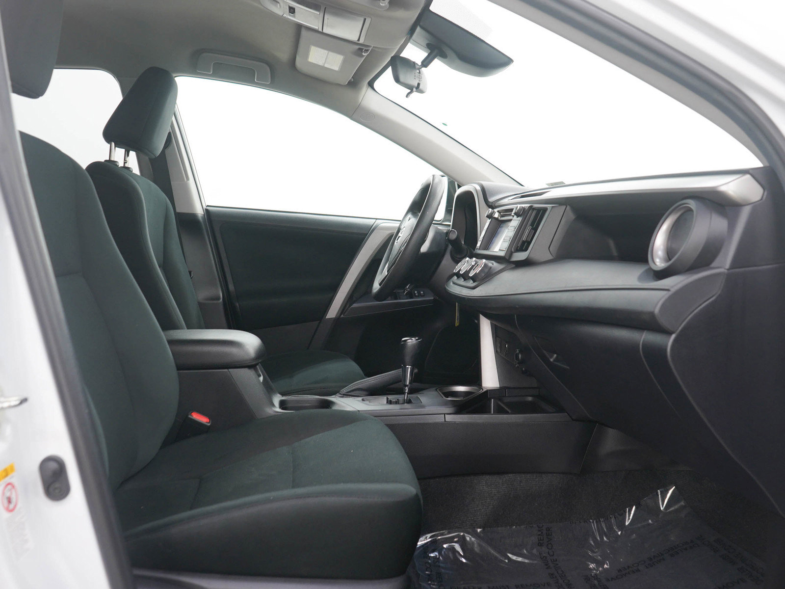 Used 2018 Toyota RAV4 LE w/ All Weather Liner Package image 11