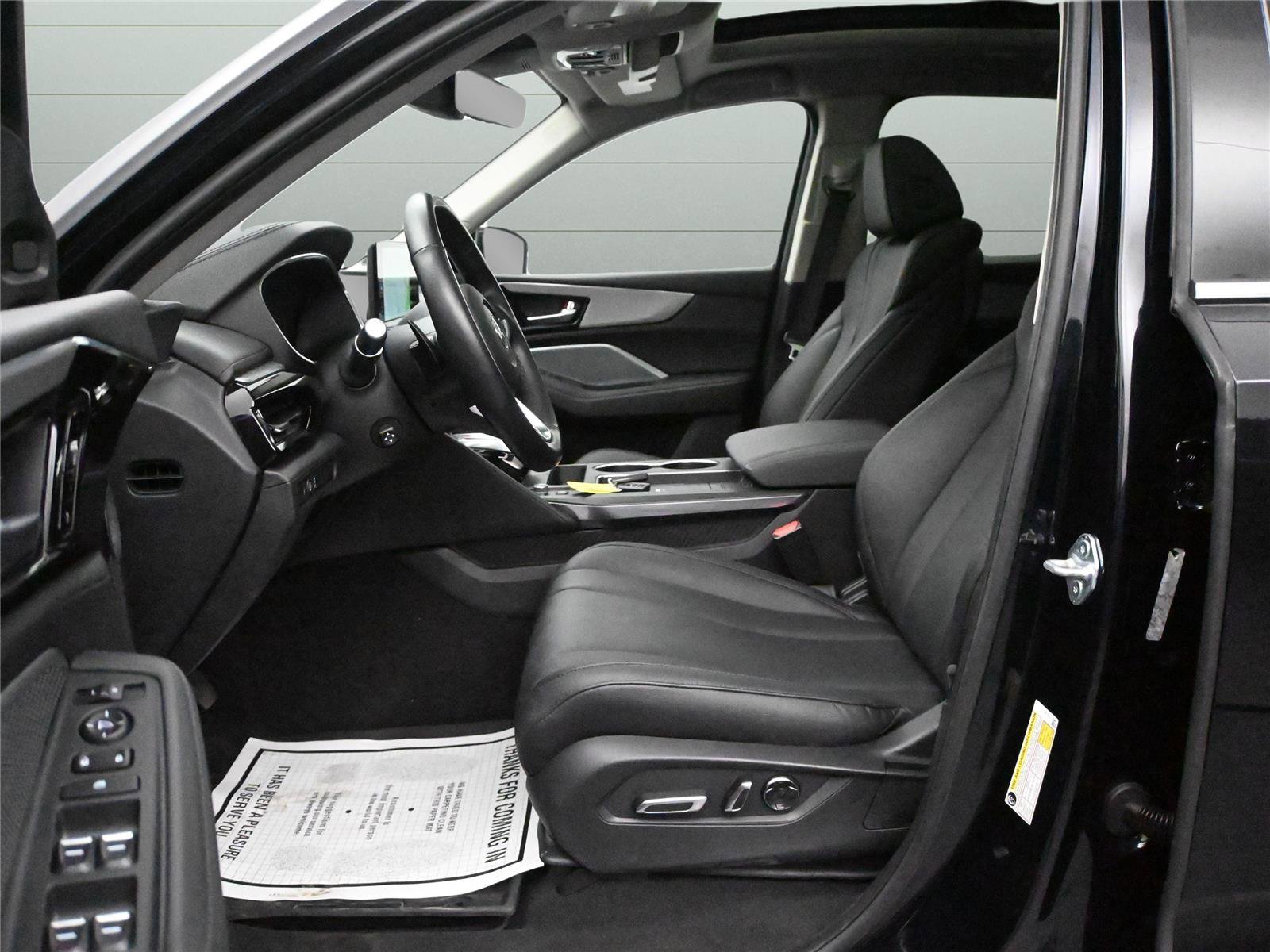 Certified 2025 Acura MDX SH-AWD image 7