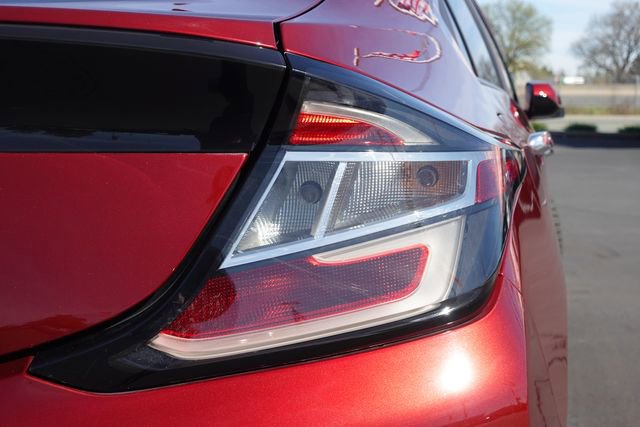 Used 2017 Chevrolet Volt Premier w/ Driver Confidence Package image 7