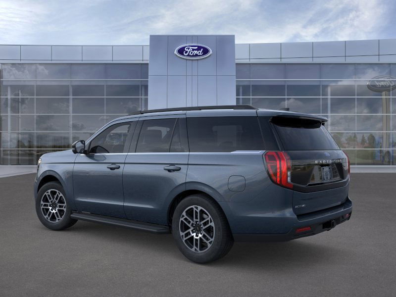 New 2026 Ford Expedition Active image 4