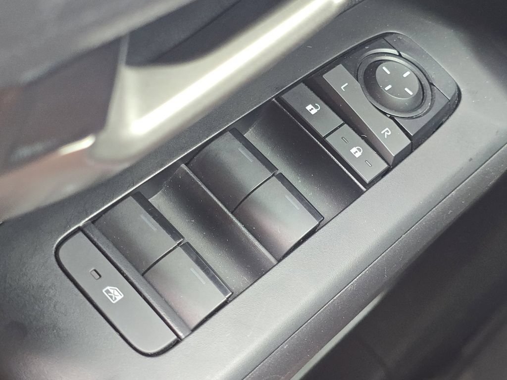 Used 2024 Toyota Tacoma TRD Sport AWD/4WD image 26