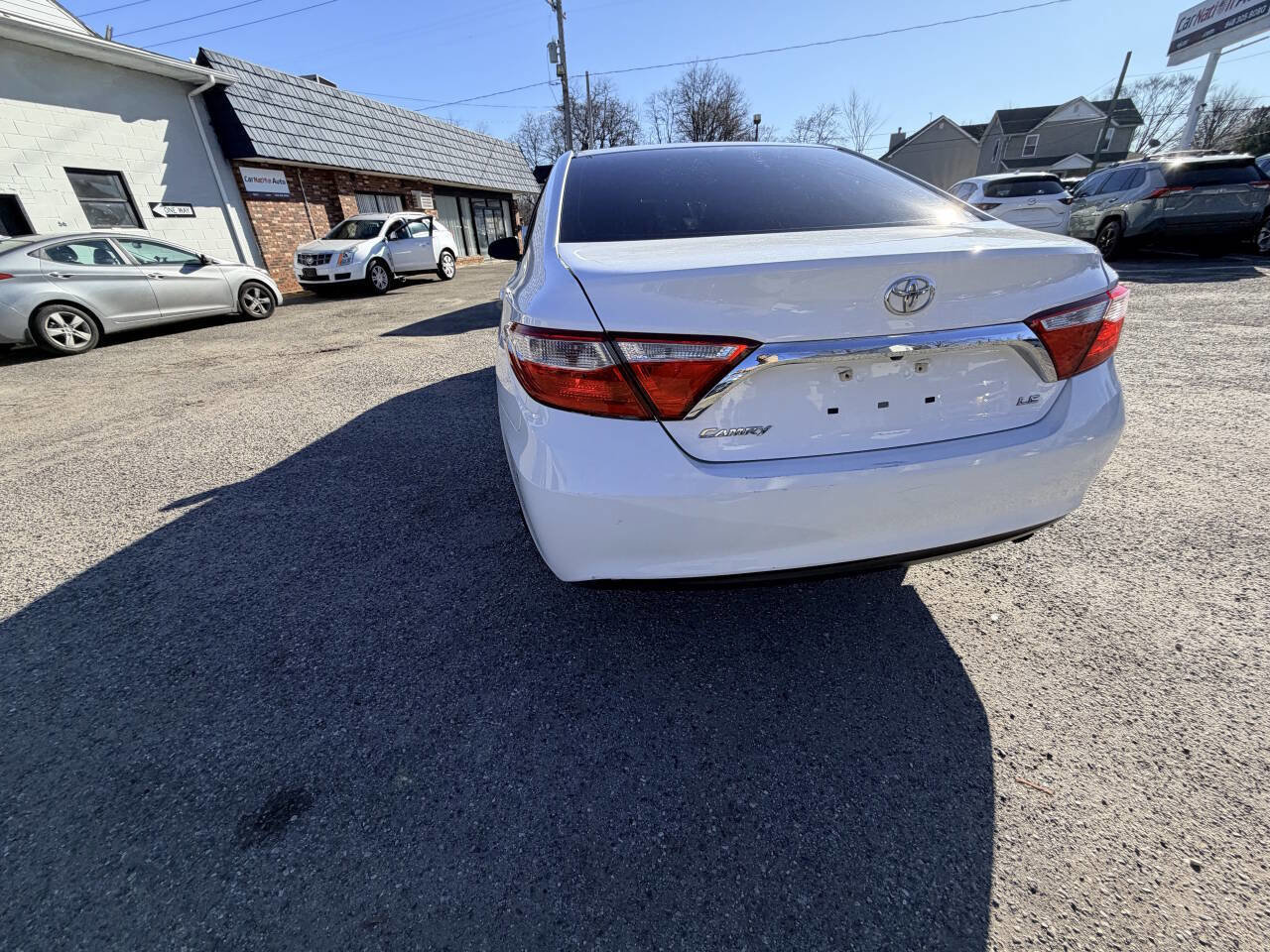 Used 2017 Toyota Camry LE image 14