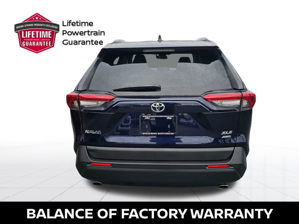 Used 2020 Toyota RAV4 XLE Premium image 9