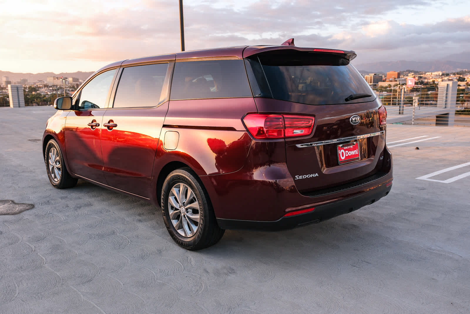 Used 2019 Kia Sedona LX FWD image 6