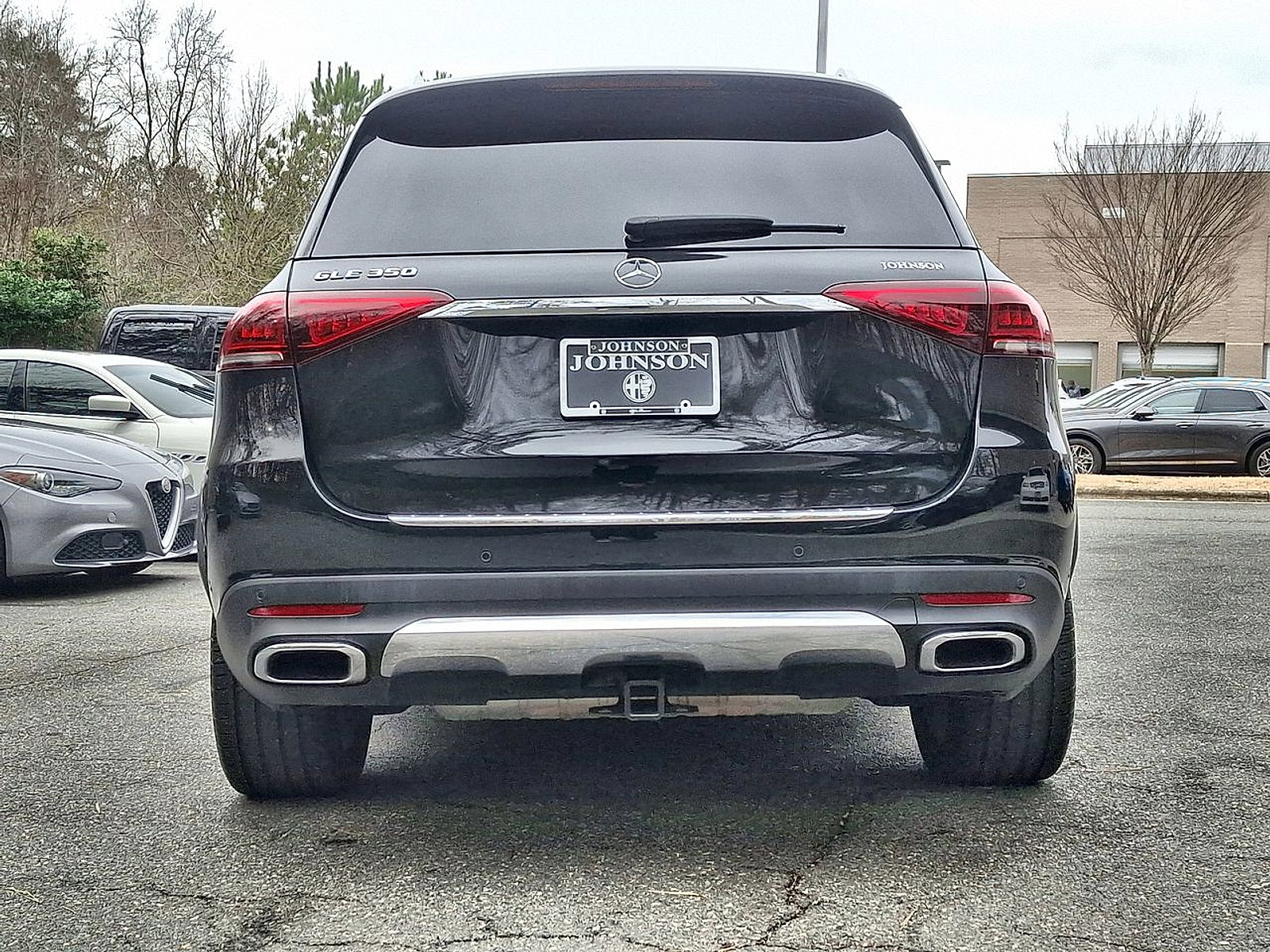 Used 2020 Mercedes-Benz GLE 350 w/ Premium Package image 6