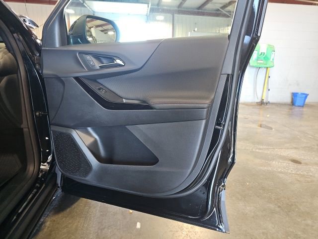 New 2026 Chevrolet Equinox RS w/ LPO, Floor Liner Package image 30