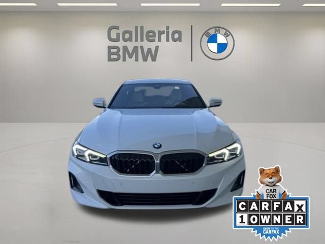 Used 2023 BMW 330i Sedan w/ Driving Assistance Package RWD image 3