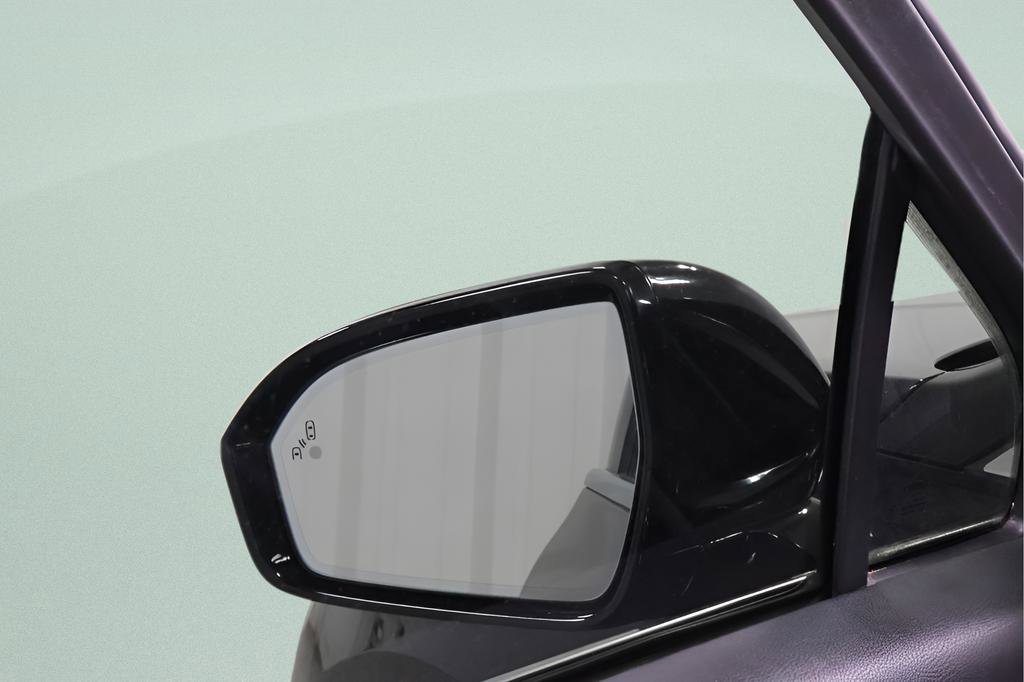 Used 2016 Lincoln MKX Select w/ Select Plus Package AWD/4WD image 24