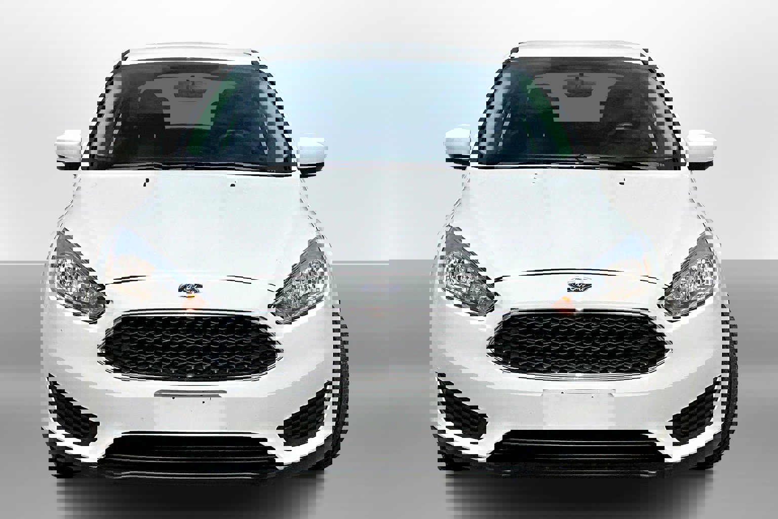 Used 2018 Ford Focus SE image 3