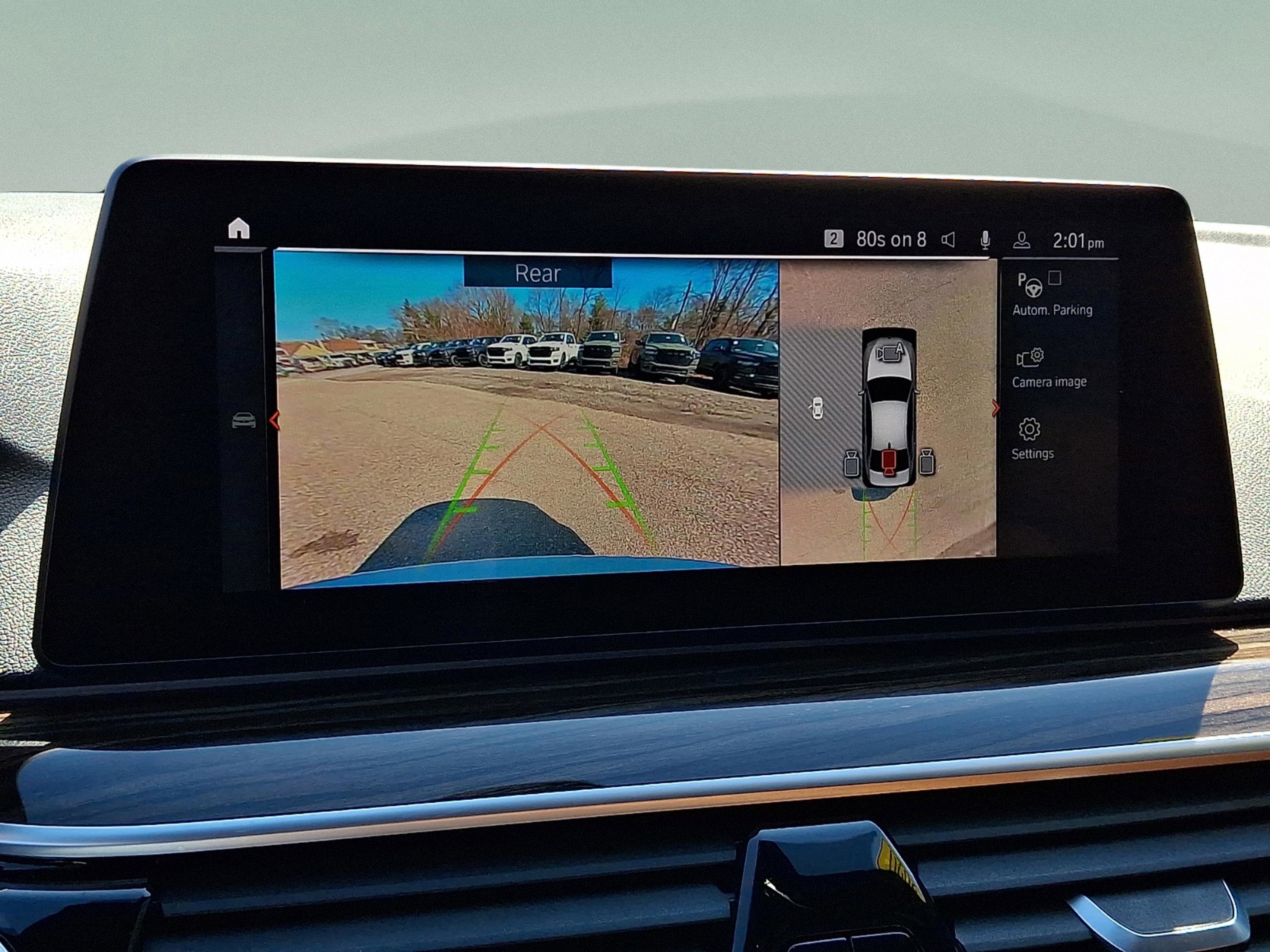 Used 2020 BMW 530i xDrive w/ Premium Package image 19