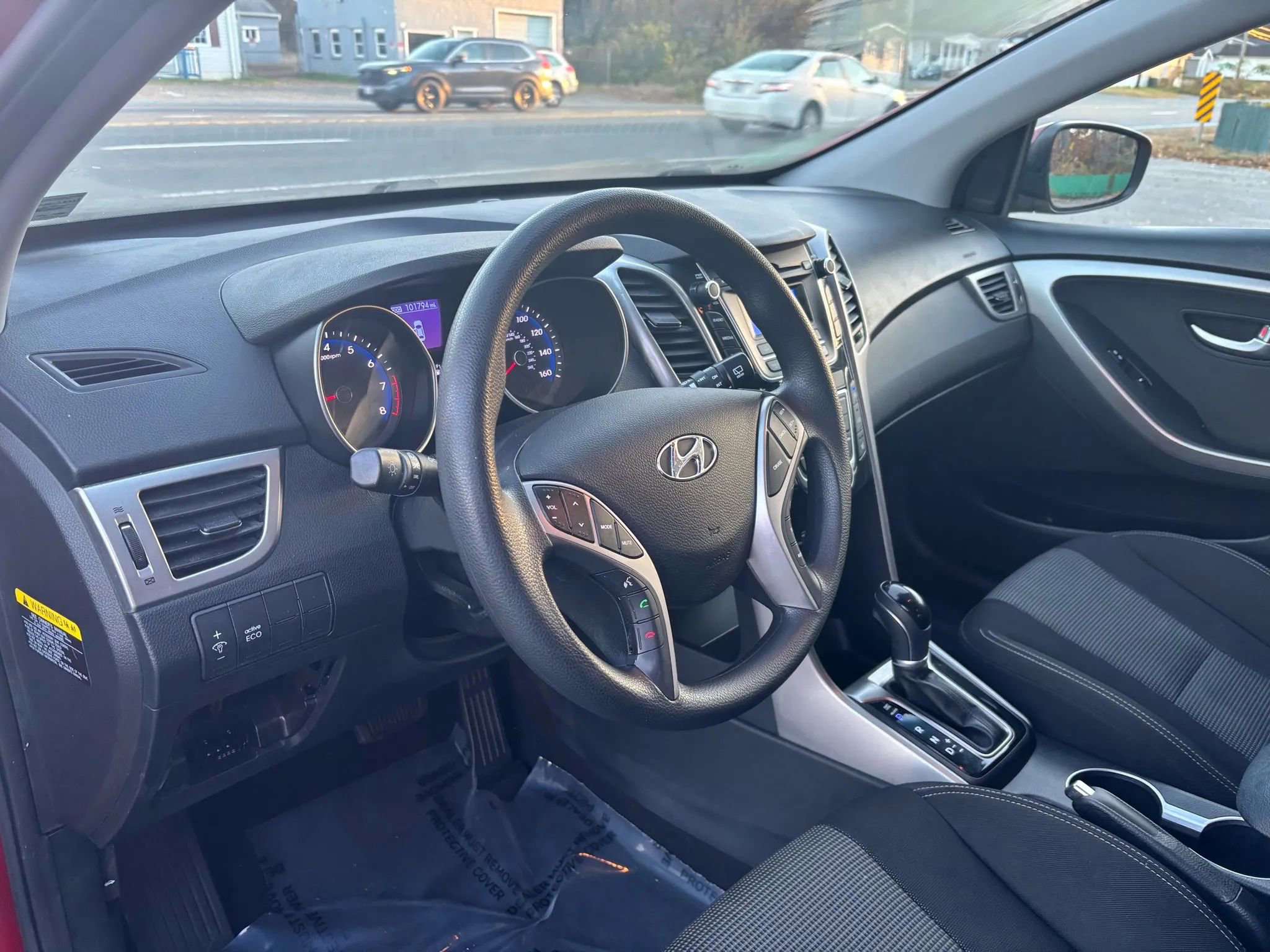 Used 2016 Hyundai Elantra GT image 23