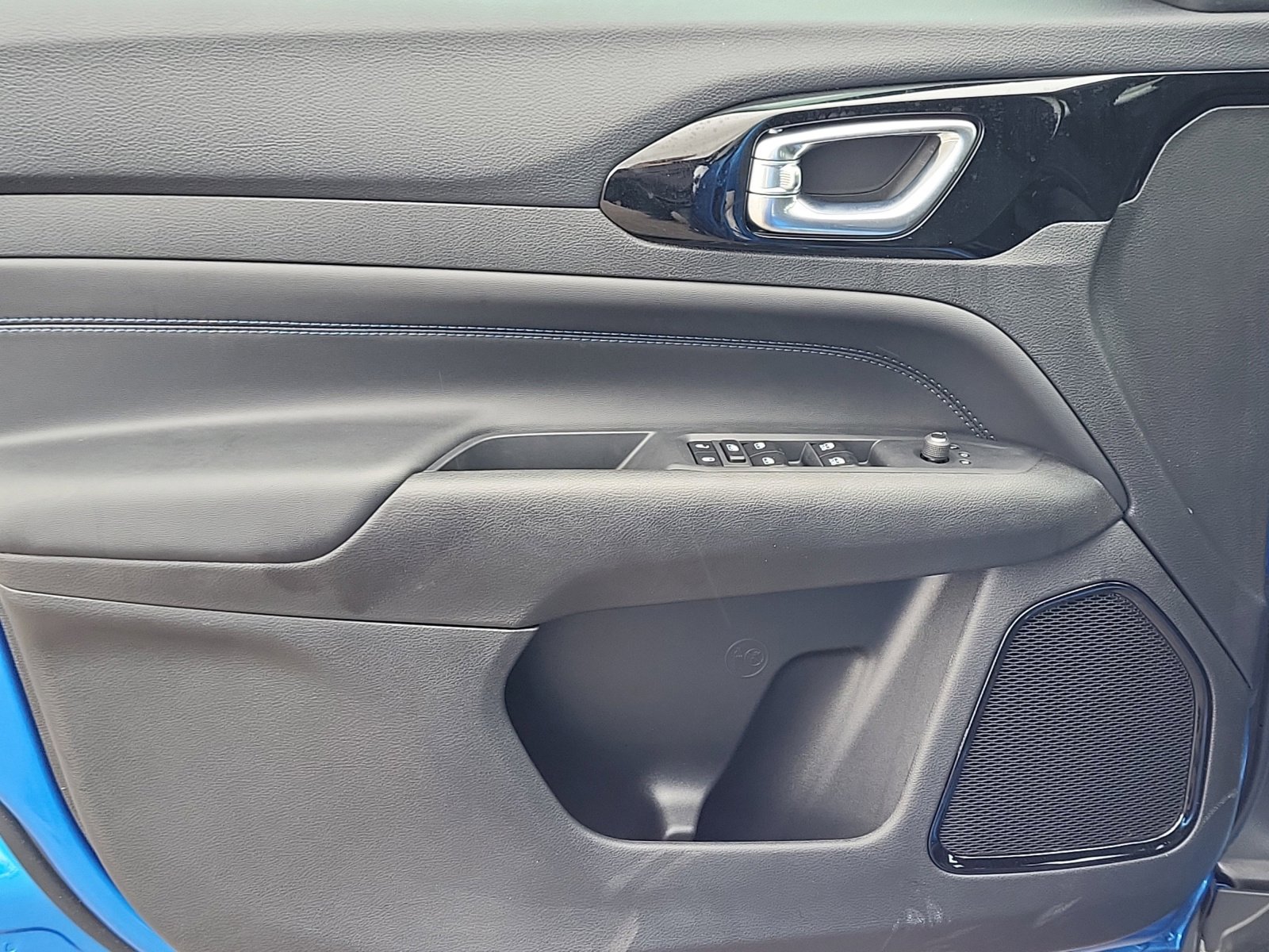 New 2026 Jeep Compass Limited image 19