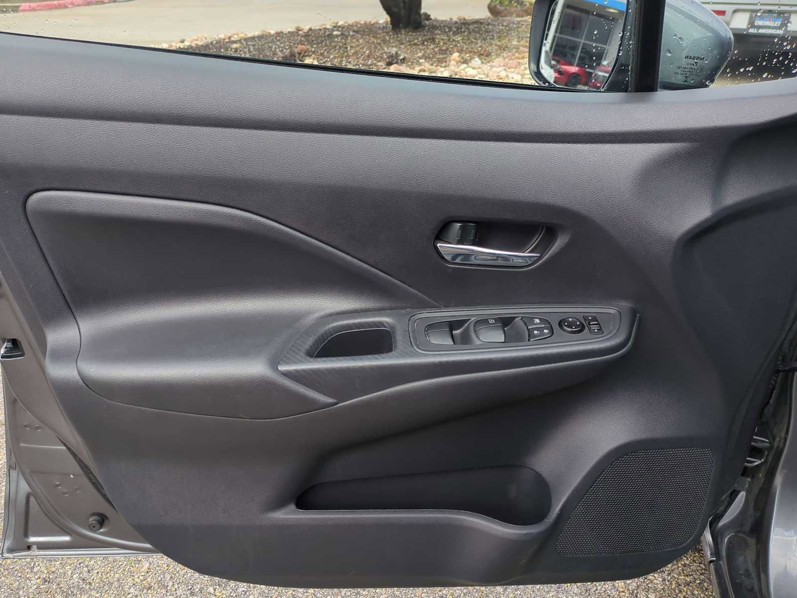 Used 2024 Nissan Versa SV image 20