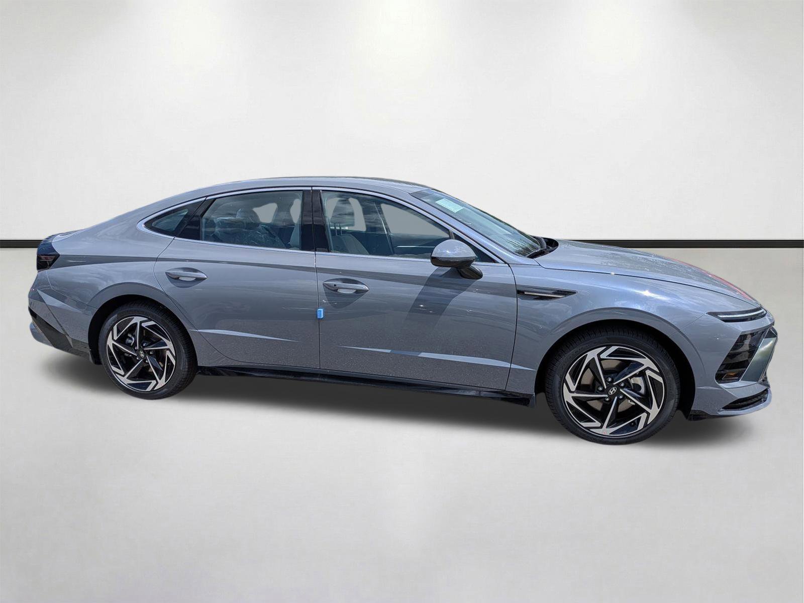 New 2026 Hyundai Sonata SEL image 3