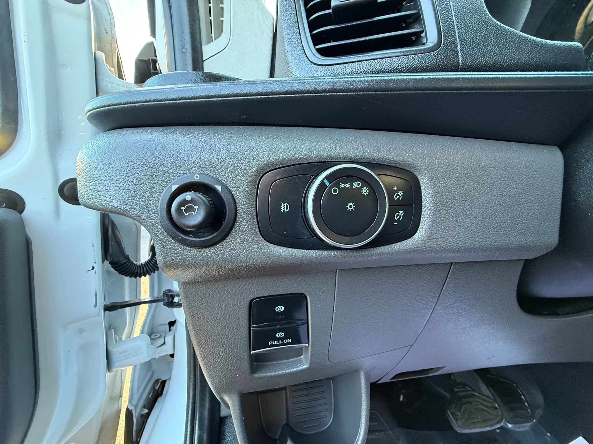 Used 2021 Ford Transit 250 Low Roof w/ Exterior Upgrade Package image 36