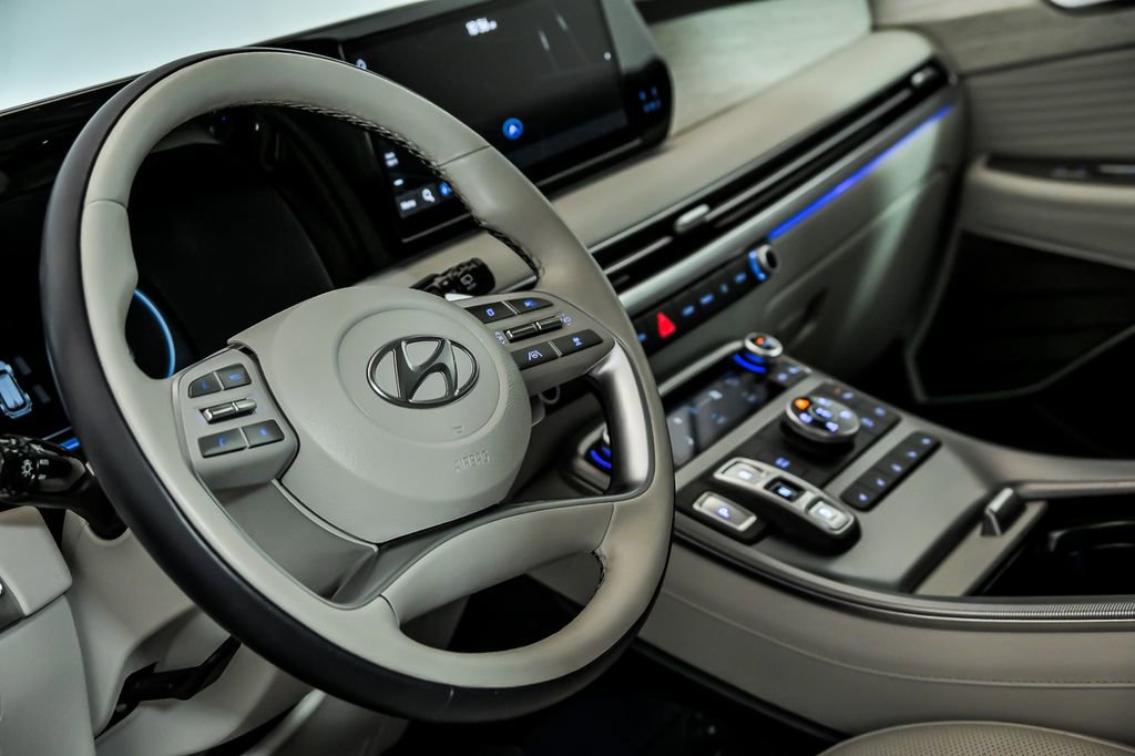 Used 2023 Hyundai Palisade Calligraphy AWD/4WD image 17