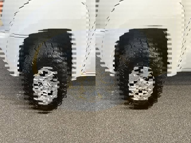 Used 2009 Toyota Tacoma 4x4 Double Cab w/ TRD Off-Road Pkg image 11