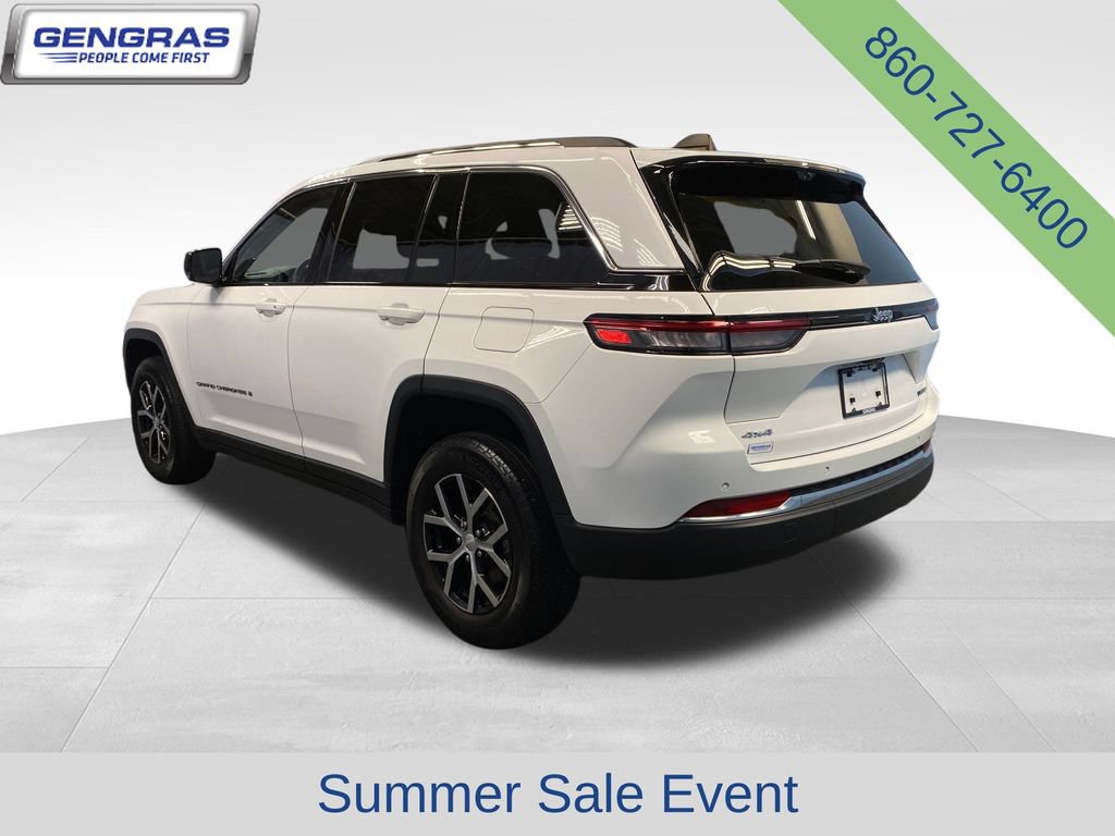 Used 2023 Jeep Grand Cherokee Limited w/ Luxury Tech Group II AWD/4WD image 5
