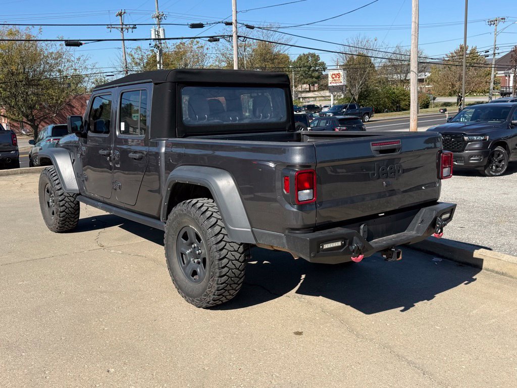 Used 2024 Jeep Gladiator Sport AWD/4WD image 9