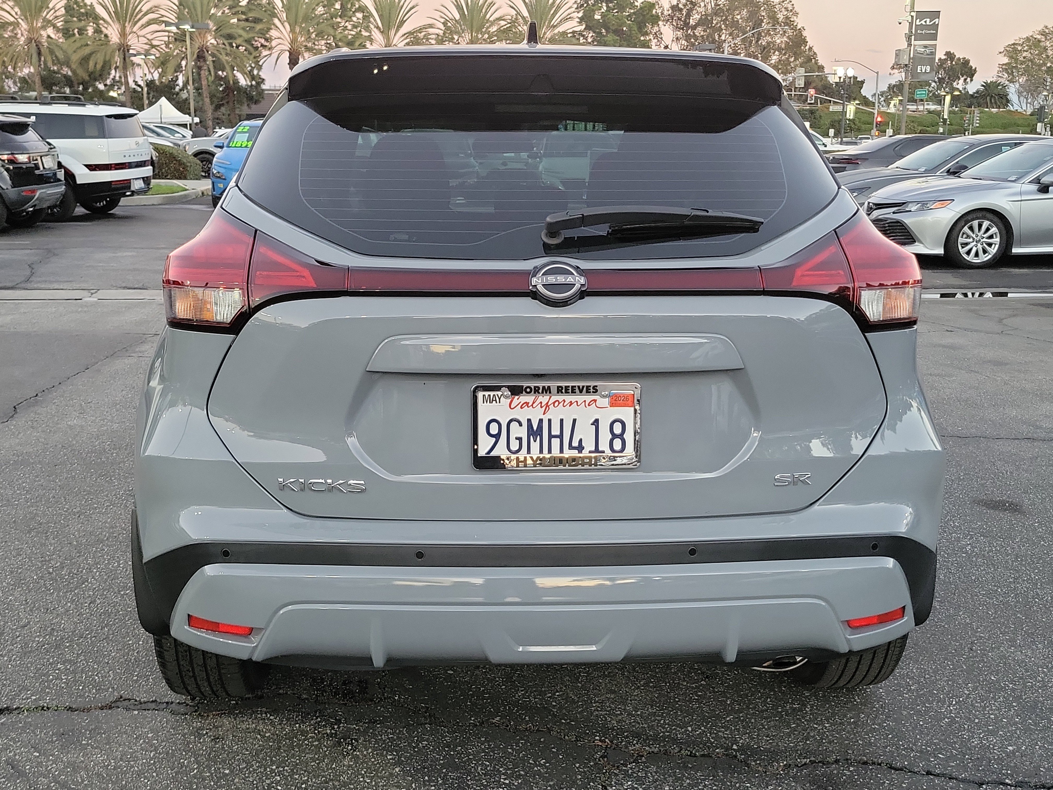 Used 2023 Nissan Kicks SR image 20