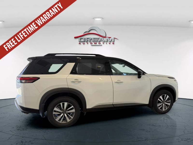 Used 2024 Nissan Pathfinder SL AWD/4WD image 23