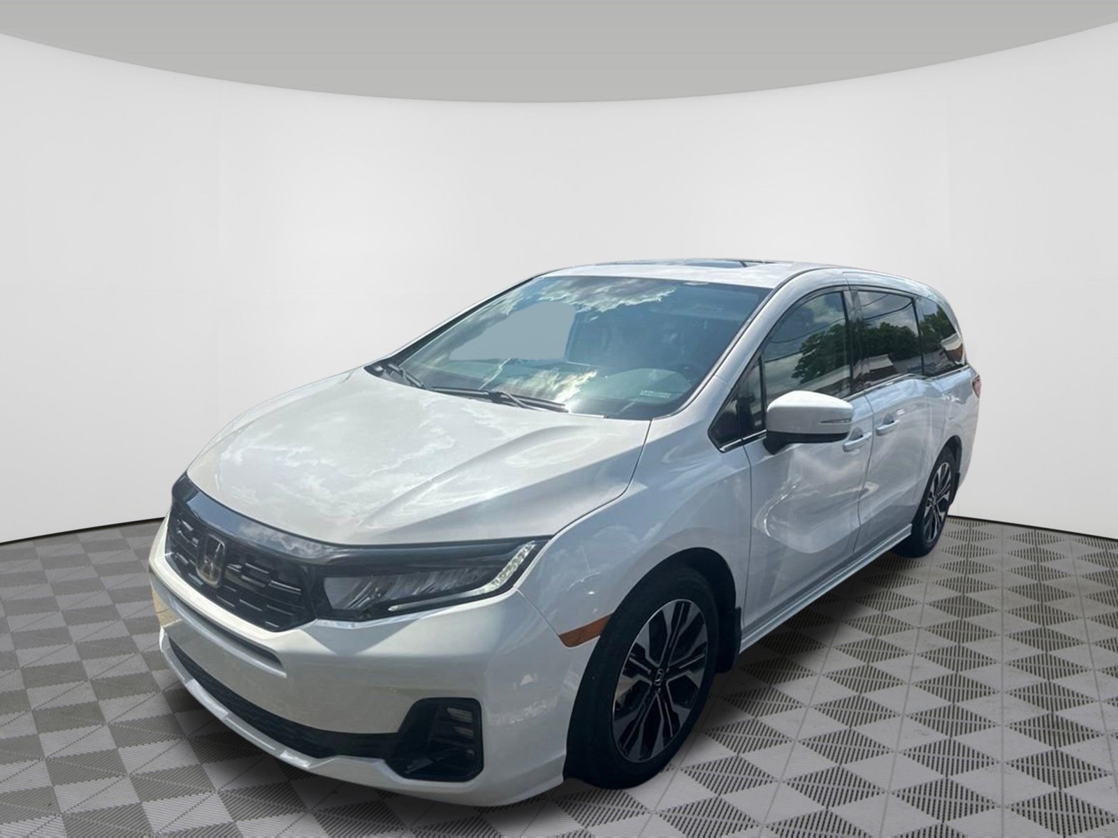 Used 2026 Honda Odyssey Elite image 12