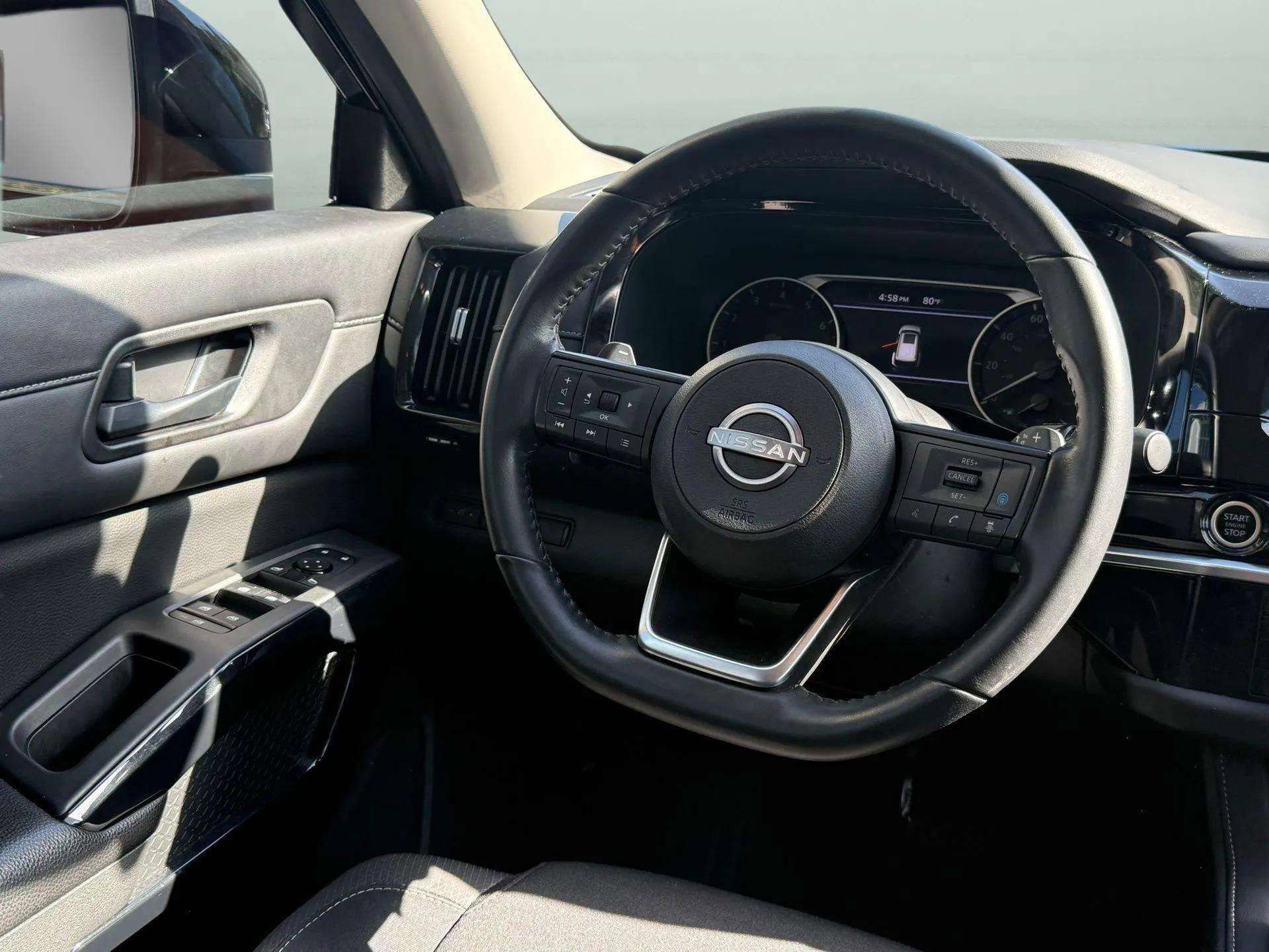 Used 2024 Nissan Pathfinder SV image 35