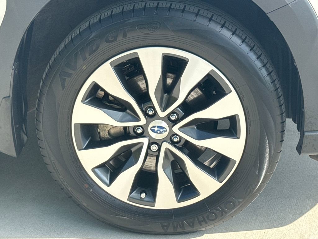 Used 2023 Subaru Outback Limited image 11
