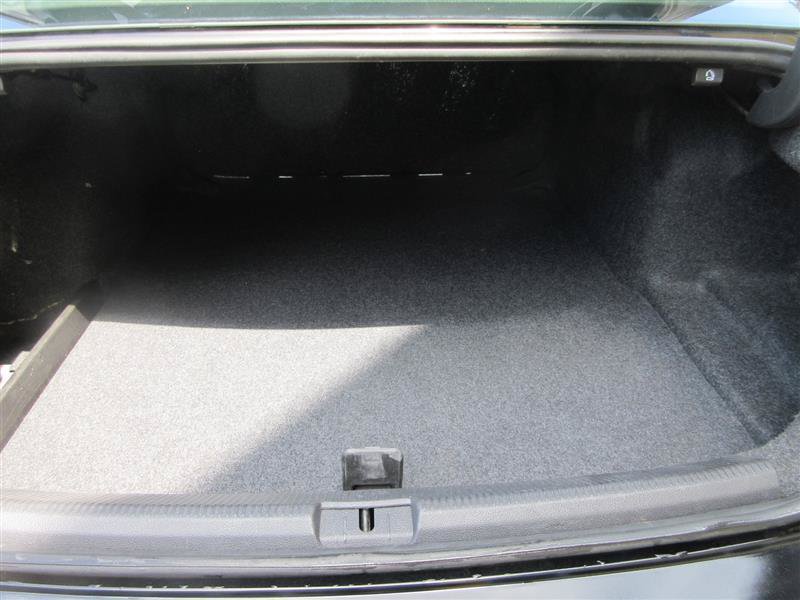 Used 2014 Volkswagen Passat 1.8T S FWD image 8