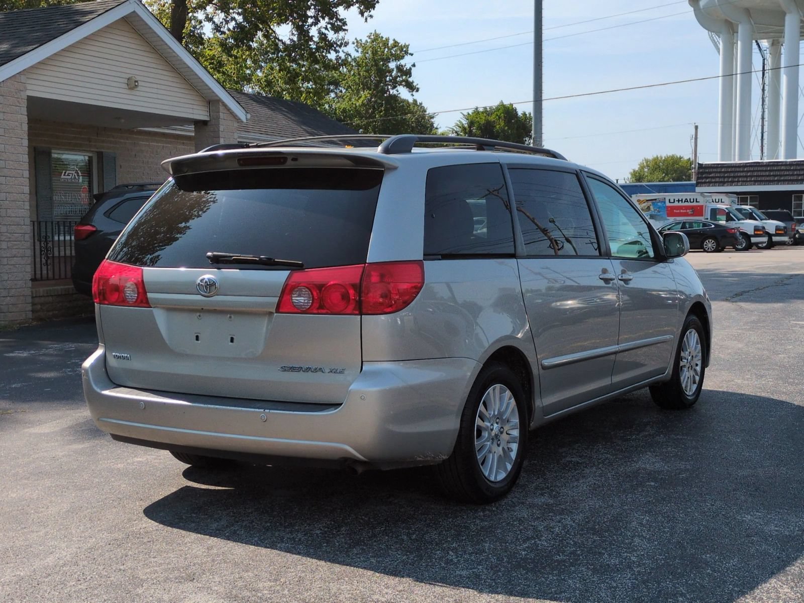Used 2009 Toyota Sienna FWD image 6