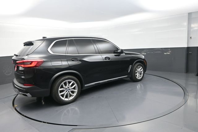 Used 2020 BMW X5 xDrive40i w/ Convenience Package AWD/4WD image 16