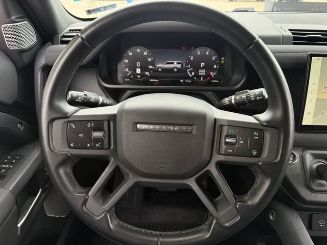 Used 2023 Land Rover Defender 130 X-Dynamic SE image 15
