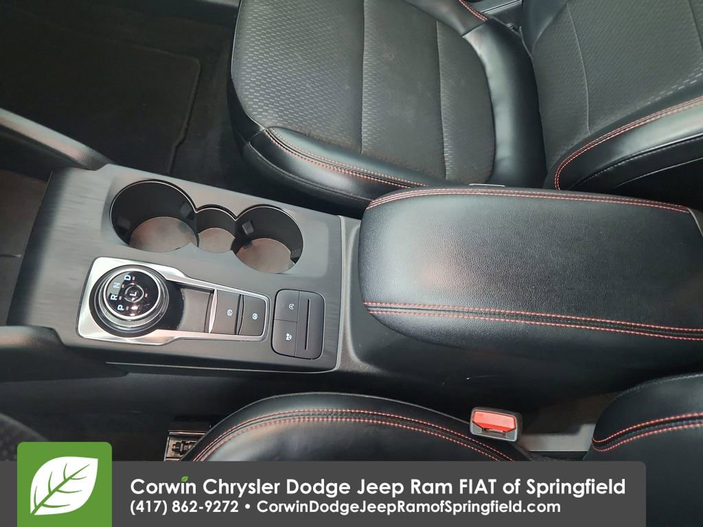 Used 2025 Ford Escape ST-Line Select image 29