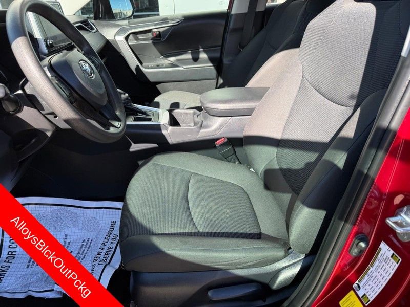 Used 2024 Toyota RAV4 LE image 16