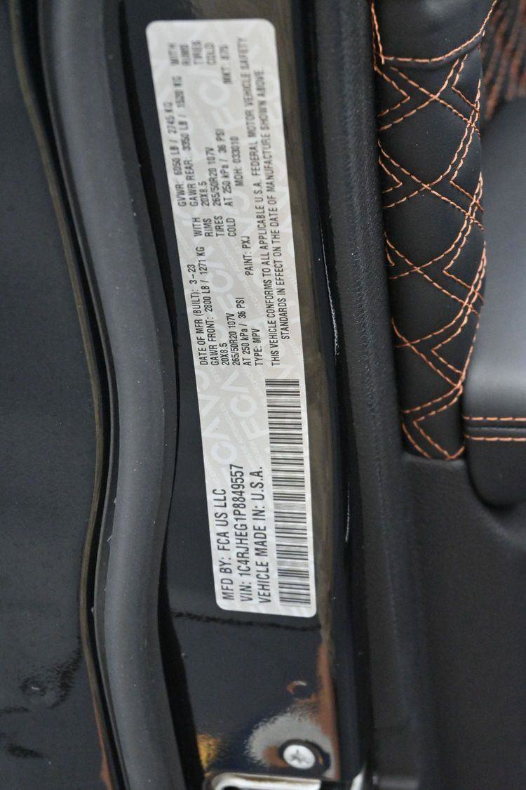 Used 2023 Jeep Grand Cherokee Summit w/ Adv Protech Group IV AWD/4WD image 42