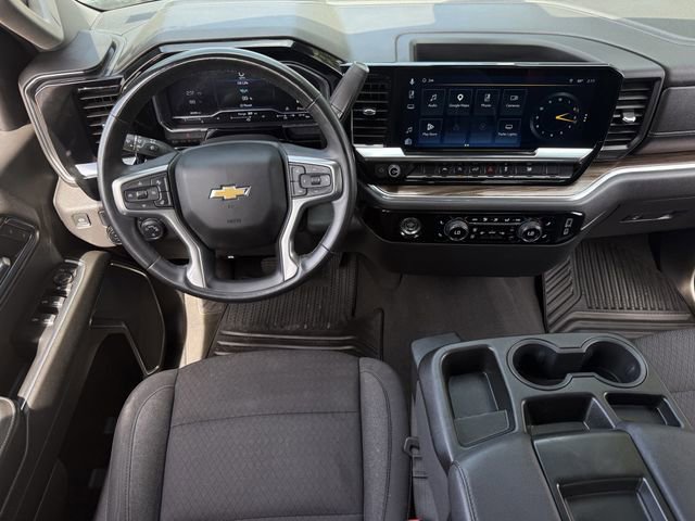 Used 2024 Chevrolet Silverado 1500 LT RWD image 14