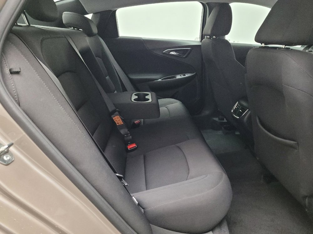 Used 2024 Chevrolet Malibu LT image 19