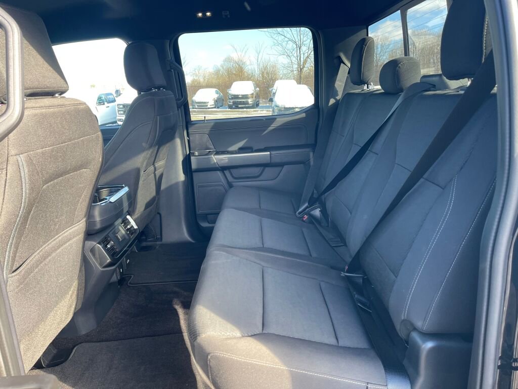 Used 2022 Ford F150 XLT w/ Equipment Group 302A High image 18