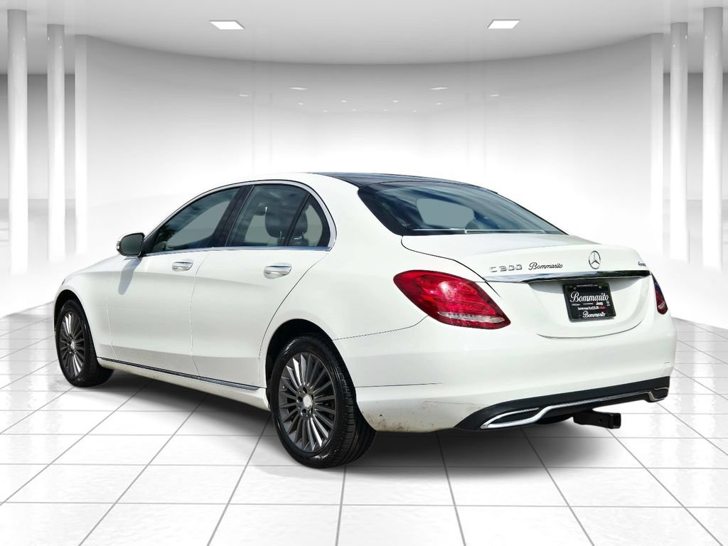 Used 2016 Mercedes-Benz C 300 4MATIC Sedan image 5