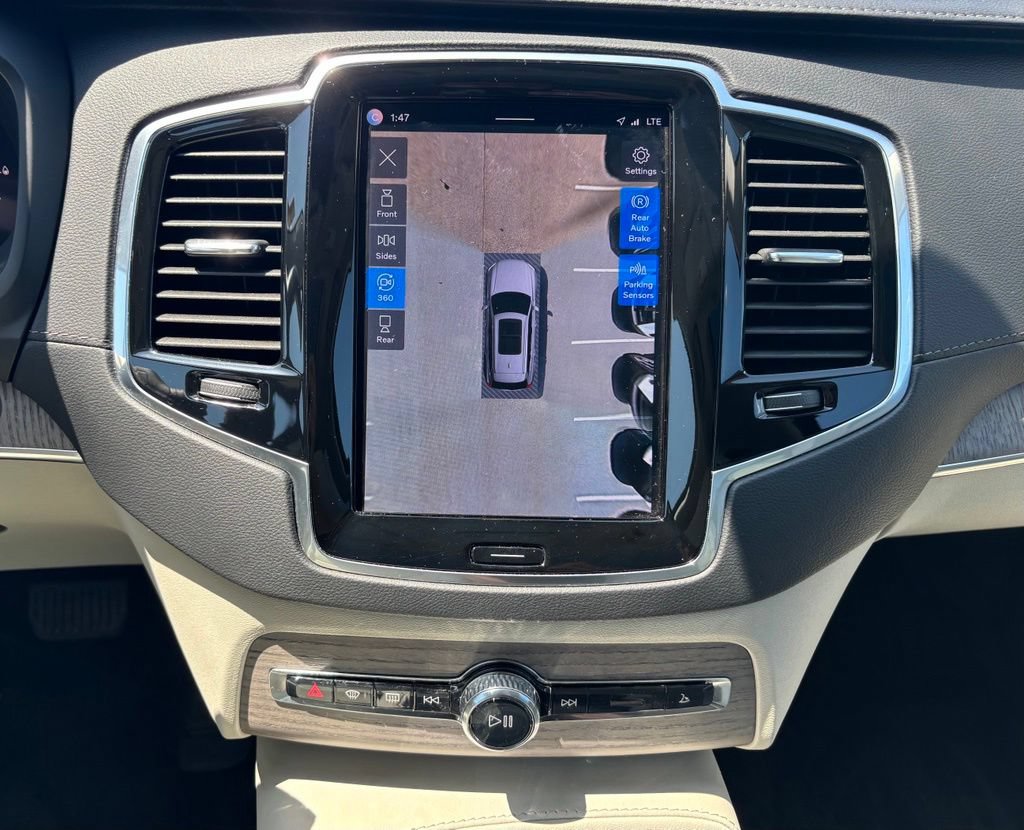 Used 2023 Volvo XC90 T8 Ultimate w/ Lounge Package AWD/4WD image 18